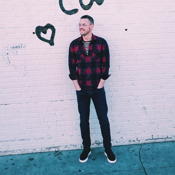 Meet your Posher, Andrew - Picture 1 of 6